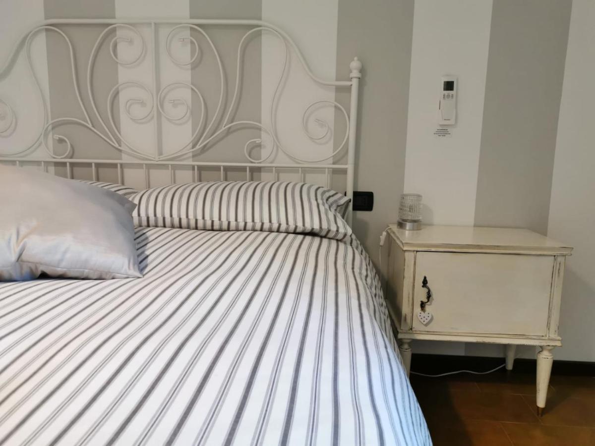 Dolce Lago B&B San Felice del Benaco Buitenkant foto